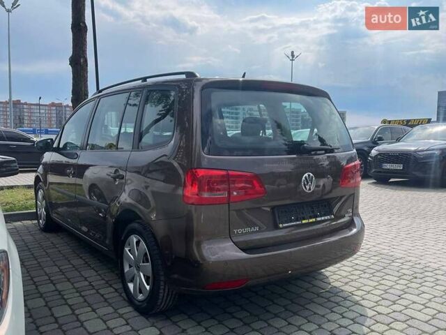 Коричневый Фольксваген Туран, объемом двигателя 1.2 л и пробегом 253 тыс. км за 9500 $, фото 3 на Automoto.ua