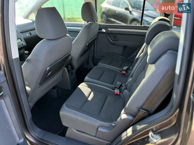 Коричневый Фольксваген Туран, объемом двигателя 1.4 л и пробегом 199 тыс. км за 9800 $, фото 36 на Automoto.ua