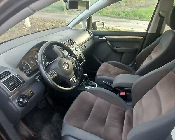 Коричневый Фольксваген Туран, объемом двигателя 1.4 л и пробегом 216 тыс. км за 9700 $, фото 13 на Automoto.ua