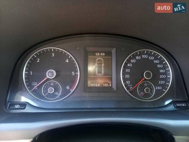 Коричневий Фольксваген Туран, об'ємом двигуна 1.97 л та пробігом 242 тис. км за 11700 $, фото 23 на Automoto.ua