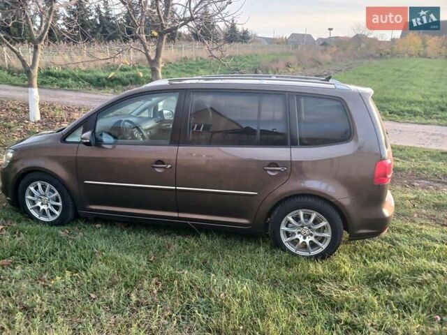 Коричневый Фольксваген Туран, объемом двигателя 1.4 л и пробегом 216 тыс. км за 9700 $, фото 6 на Automoto.ua