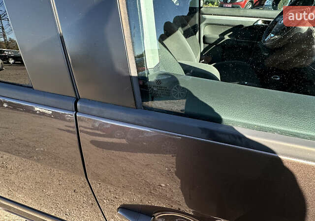 Коричневый Фольксваген Туран, объемом двигателя 1.4 л и пробегом 199 тыс. км за 9800 $, фото 58 на Automoto.ua