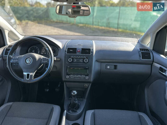 Коричневый Фольксваген Туран, объемом двигателя 1.4 л и пробегом 199 тыс. км за 9800 $, фото 49 на Automoto.ua