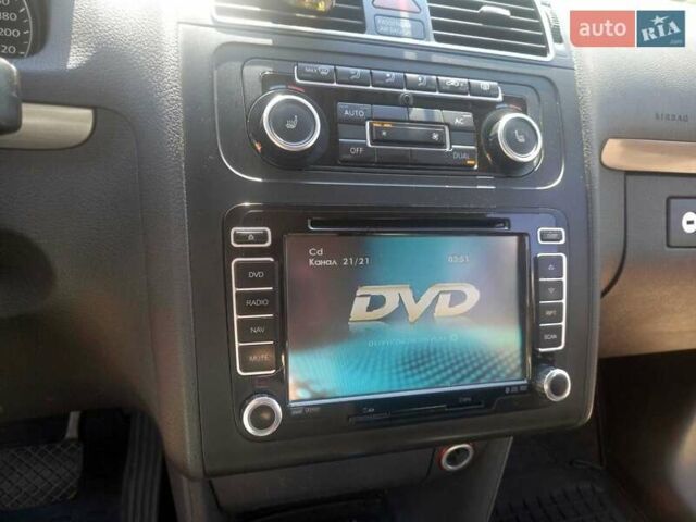 Коричневий Фольксваген Туран, об'ємом двигуна 1.97 л та пробігом 242 тис. км за 11700 $, фото 26 на Automoto.ua