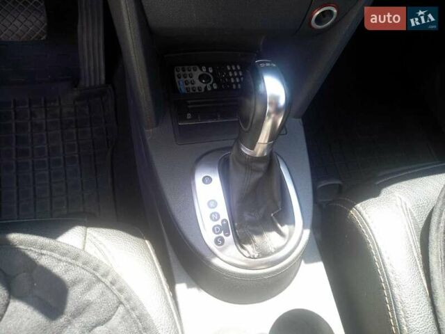 Коричневий Фольксваген Туран, об'ємом двигуна 1.97 л та пробігом 242 тис. км за 11700 $, фото 25 на Automoto.ua