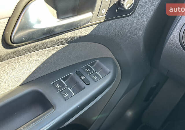 Коричневый Фольксваген Туран, объемом двигателя 1.4 л и пробегом 199 тыс. км за 9800 $, фото 28 на Automoto.ua