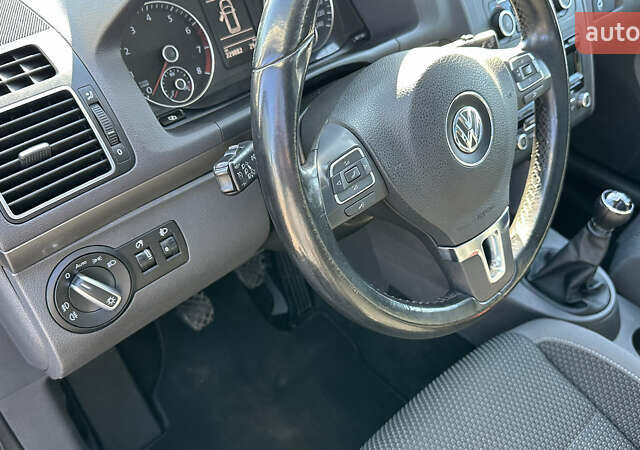 Коричневый Фольксваген Туран, объемом двигателя 1.4 л и пробегом 199 тыс. км за 9800 $, фото 34 на Automoto.ua