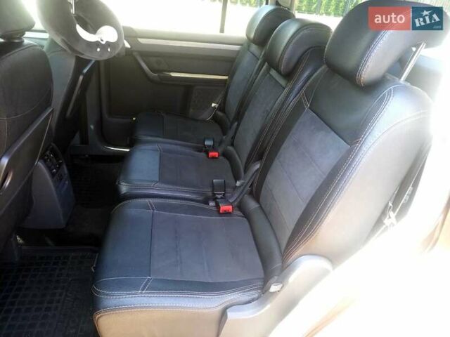 Коричневий Фольксваген Туран, об'ємом двигуна 1.97 л та пробігом 242 тис. км за 11700 $, фото 13 на Automoto.ua