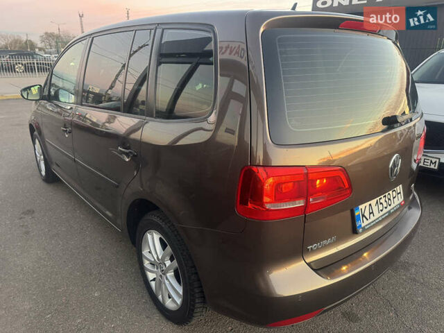 Коричневый Фольксваген Туран, объемом двигателя 1.4 л и пробегом 194 тыс. км за 9500 $, фото 5 на Automoto.ua