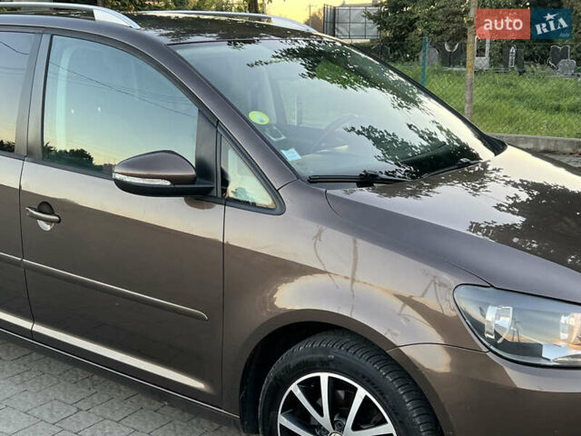 Коричневий Фольксваген Туран, об'ємом двигуна 1.6 л та пробігом 205 тис. км за 10500 $, фото 34 на Automoto.ua