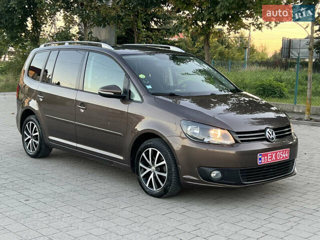 Коричневий Фольксваген Туран, об'ємом двигуна 1.6 л та пробігом 205 тис. км за 10500 $, фото 25 на Automoto.ua