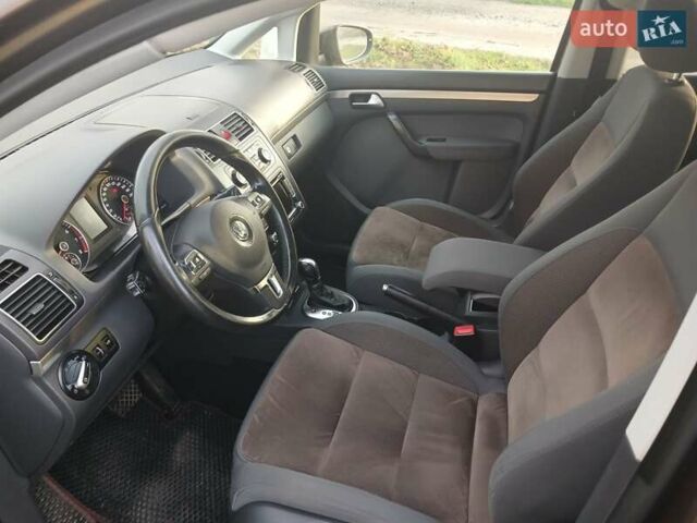 Коричневый Фольксваген Туран, объемом двигателя 1.4 л и пробегом 216 тыс. км за 9700 $, фото 2 на Automoto.ua