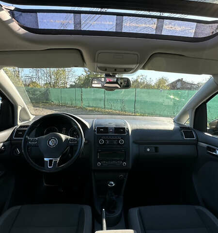 Коричневый Фольксваген Туран, объемом двигателя 1.4 л и пробегом 199 тыс. км за 9800 $, фото 39 на Automoto.ua