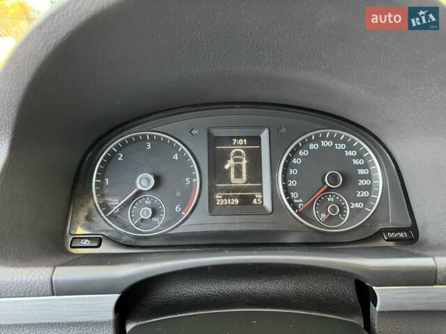 Коричневый Фольксваген Туран, объемом двигателя 1.6 л и пробегом 223 тыс. км за 10499 $, фото 43 на Automoto.ua
