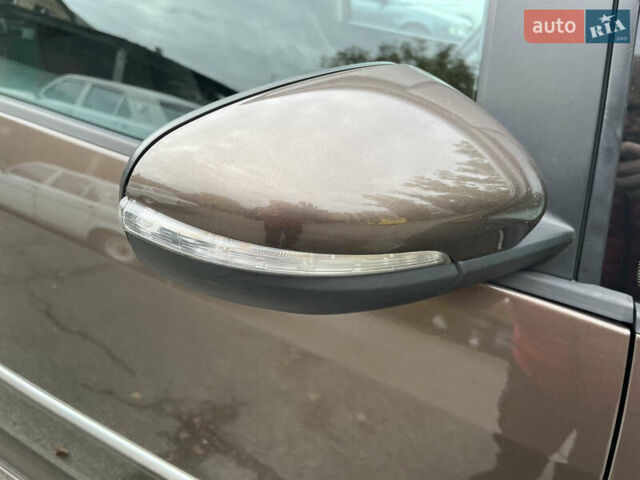 Коричневый Фольксваген Туран, объемом двигателя 1.97 л и пробегом 145 тыс. км за 11900 $, фото 17 на Automoto.ua