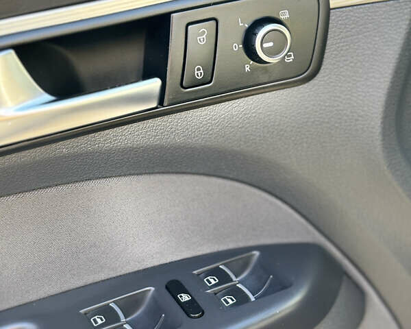 Коричневый Фольксваген Туран, объемом двигателя 1.6 л и пробегом 277 тыс. км за 10600 $, фото 12 на Automoto.ua