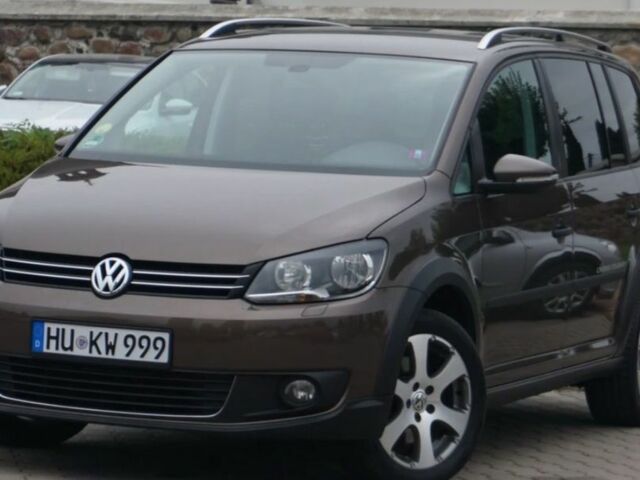 Коричневий Фольксваген Туран, об'ємом двигуна 2 л та пробігом 239 тис. км за 5800 $, фото 4 на Automoto.ua