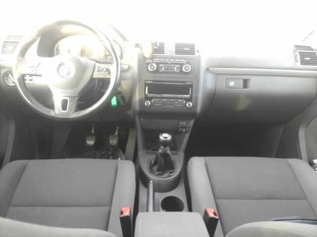 Коричневый Фольксваген Туран, объемом двигателя 0 л и пробегом 259 тыс. км за 9800 $, фото 18 на Automoto.ua