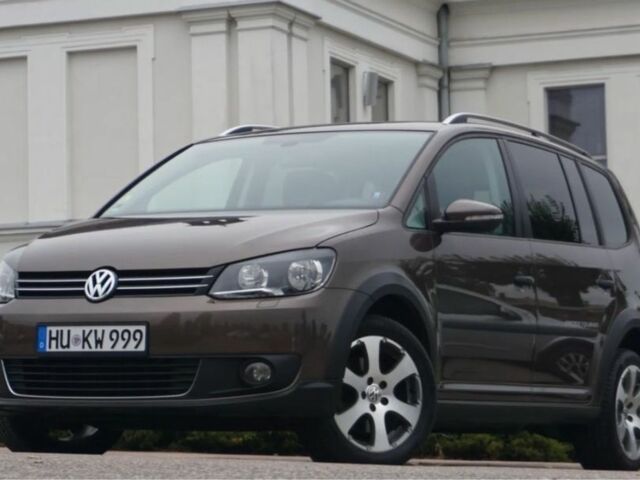 Коричневий Фольксваген Туран, об'ємом двигуна 2 л та пробігом 239 тис. км за 5800 $, фото 2 на Automoto.ua