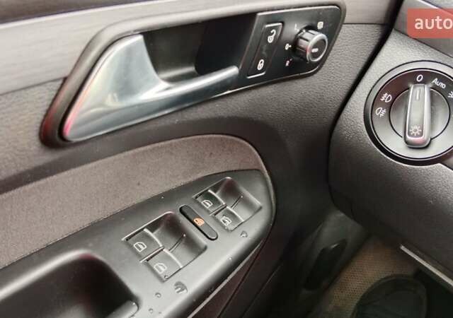 Коричневий Фольксваген Туран, об'ємом двигуна 1.4 л та пробігом 223 тис. км за 10700 $, фото 22 на Automoto.ua