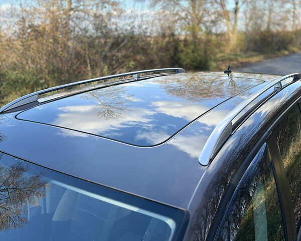 Коричневый Фольксваген Туран, объемом двигателя 1.6 л и пробегом 277 тыс. км за 10600 $, фото 36 на Automoto.ua