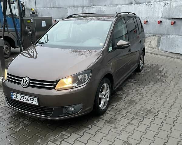 Коричневий Фольксваген Туран, об'ємом двигуна 1.39 л та пробігом 270 тис. км за 7200 $, фото 2 на Automoto.ua