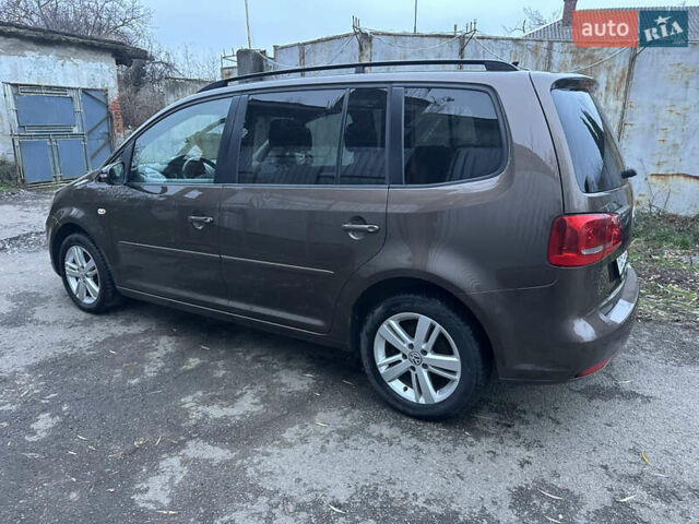 Коричневий Фольксваген Туран, об'ємом двигуна 1.39 л та пробігом 273 тис. км за 8200 $, фото 6 на Automoto.ua