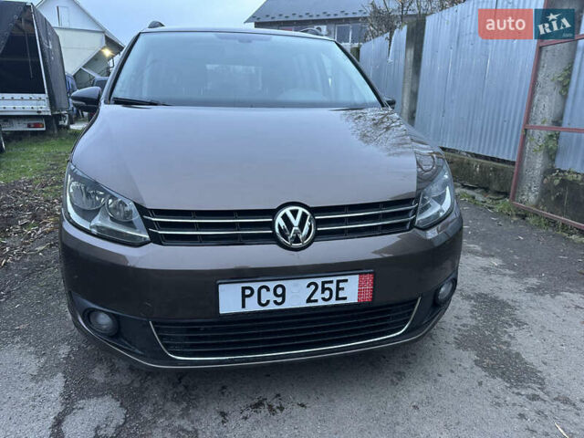 Коричневий Фольксваген Туран, об'ємом двигуна 1.39 л та пробігом 270 тис. км за 8700 $, фото 2 на Automoto.ua