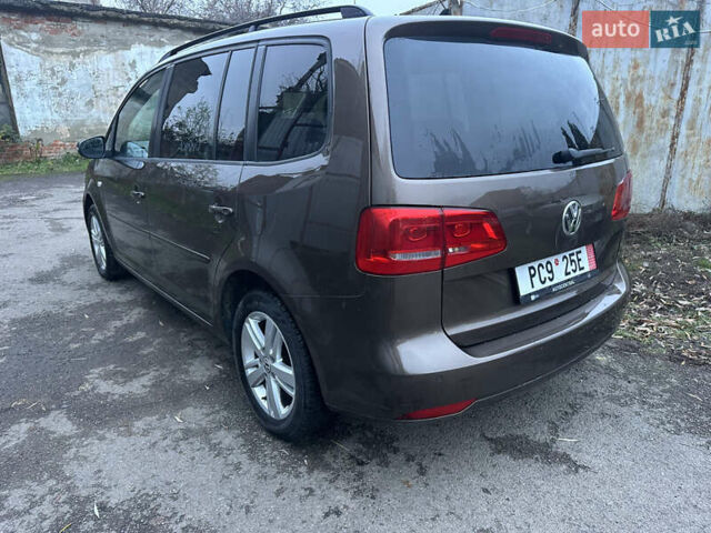 Коричневий Фольксваген Туран, об'ємом двигуна 1.39 л та пробігом 273 тис. км за 8200 $, фото 5 на Automoto.ua