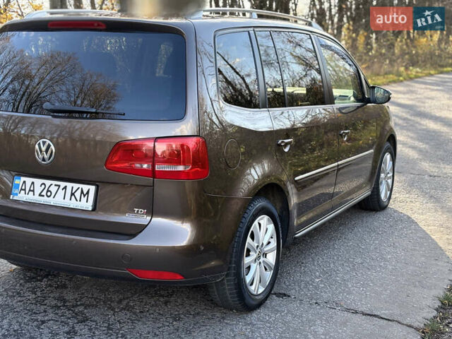 Коричневый Фольксваген Туран, объемом двигателя 1.6 л и пробегом 277 тыс. км за 10600 $, фото 6 на Automoto.ua