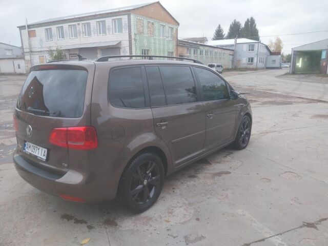 Коричневый Фольксваген Туран, объемом двигателя 1.4 л и пробегом 190 тыс. км за 11000 $, фото 7 на Automoto.ua