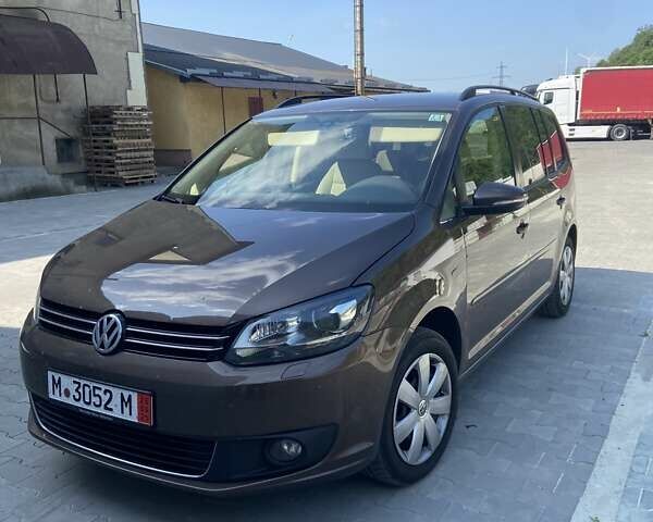 Коричневий Фольксваген Туран, об'ємом двигуна 2 л та пробігом 235 тис. км за 13750 $, фото 13 на Automoto.ua