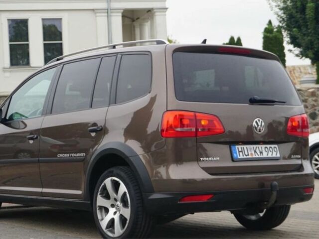 Коричневий Фольксваген Туран, об'ємом двигуна 2 л та пробігом 239 тис. км за 5800 $, фото 9 на Automoto.ua