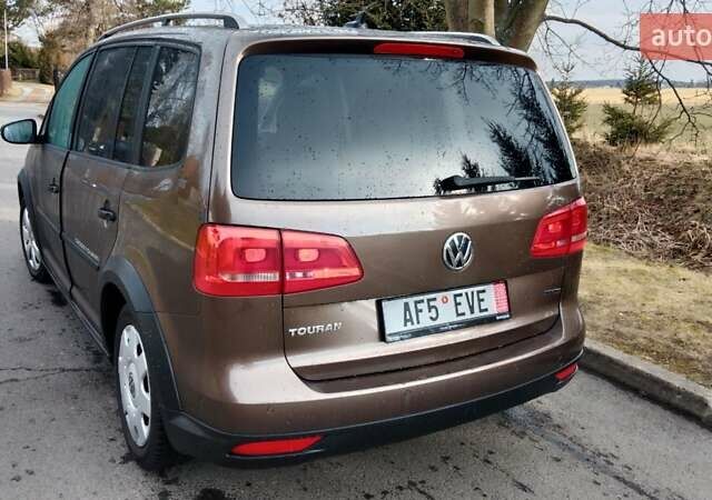 Коричневий Фольксваген Туран, об'ємом двигуна 1.4 л та пробігом 223 тис. км за 10700 $, фото 4 на Automoto.ua