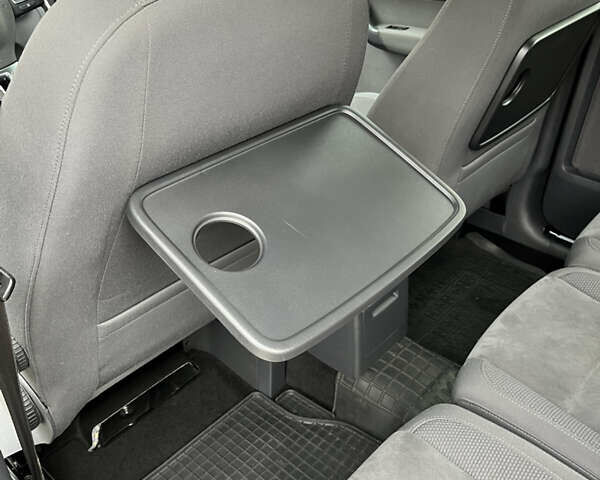 Коричневый Фольксваген Туран, объемом двигателя 1.97 л и пробегом 145 тыс. км за 11900 $, фото 31 на Automoto.ua