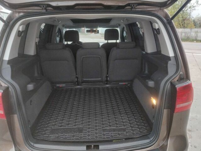 Коричневый Фольксваген Туран, объемом двигателя 1.4 л и пробегом 190 тыс. км за 11000 $, фото 8 на Automoto.ua