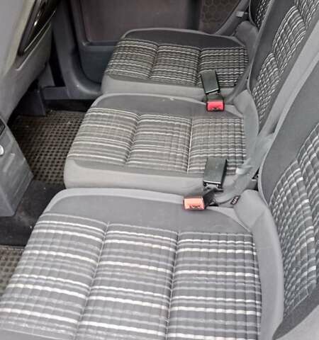 Коричневий Фольксваген Туран, об'ємом двигуна 1.4 л та пробігом 223 тис. км за 10700 $, фото 11 на Automoto.ua