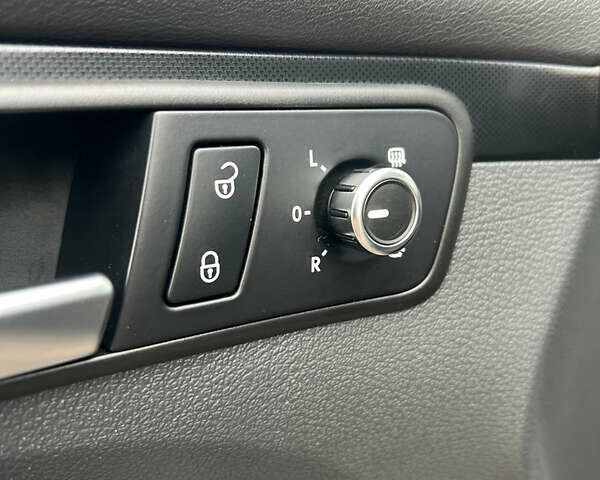 Коричневий Фольксваген Туран, об'ємом двигуна 2 л та пробігом 227 тис. км за 13500 $, фото 22 на Automoto.ua