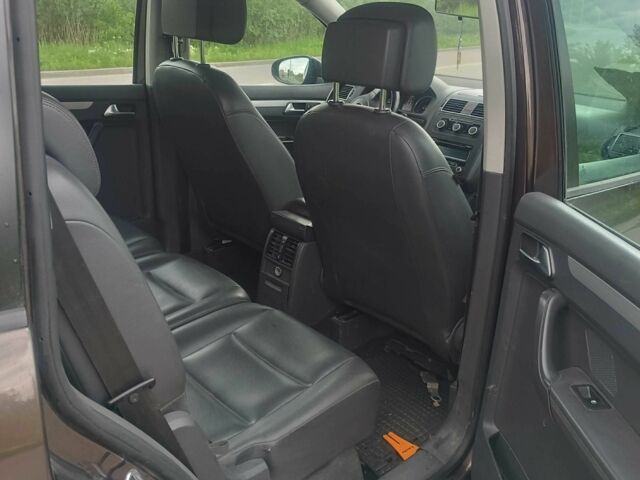 Коричневый Фольксваген Туран, объемом двигателя 1.6 л и пробегом 283 тыс. км за 8500 $, фото 23 на Automoto.ua