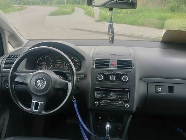 Коричневый Фольксваген Туран, объемом двигателя 1.6 л и пробегом 283 тыс. км за 8500 $, фото 15 на Automoto.ua