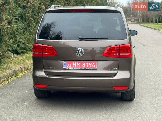 Коричневий Фольксваген Туран, об'ємом двигуна 1.6 л та пробігом 207 тис. км за 11950 $, фото 2 на Automoto.ua