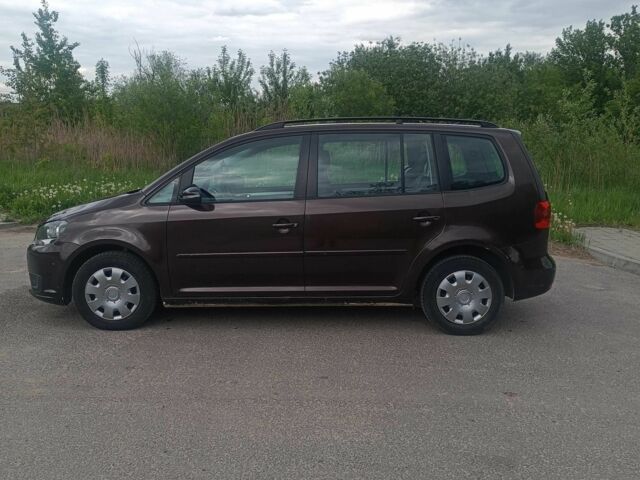 Коричневый Фольксваген Туран, объемом двигателя 1.6 л и пробегом 283 тыс. км за 8500 $, фото 17 на Automoto.ua