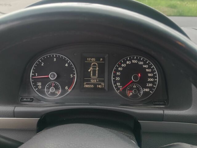 Коричневый Фольксваген Туран, объемом двигателя 1.6 л и пробегом 283 тыс. км за 8500 $, фото 10 на Automoto.ua