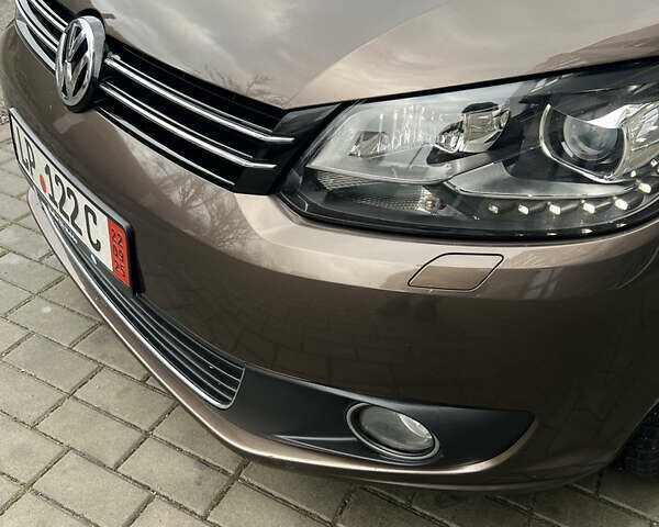 Коричневий Фольксваген Туран, об'ємом двигуна 2 л та пробігом 227 тис. км за 13500 $, фото 7 на Automoto.ua