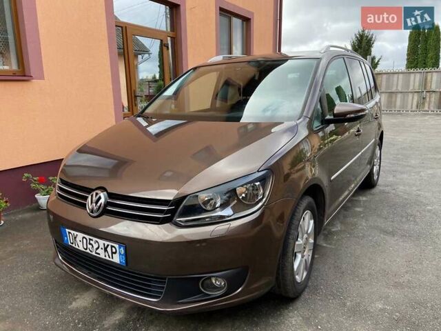 Коричневий Фольксваген Туран, об'ємом двигуна 2 л та пробігом 235 тис. км за 12200 $, фото 7 на Automoto.ua
