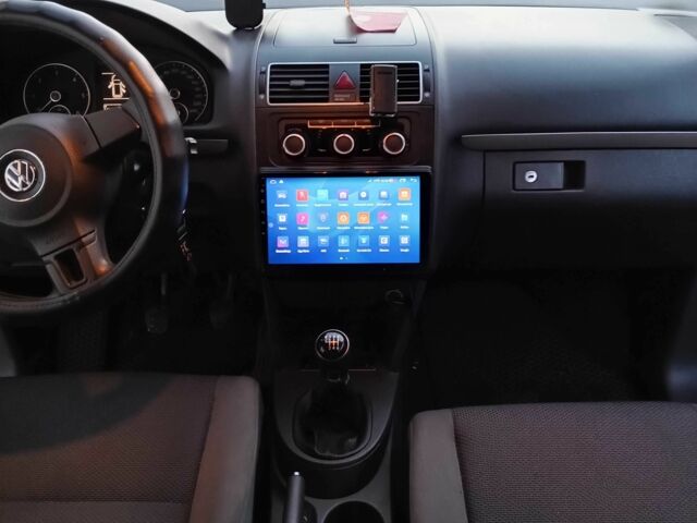 Коричневый Фольксваген Туран, объемом двигателя 1.6 л и пробегом 249 тыс. км за 13000 $, фото 15 на Automoto.ua