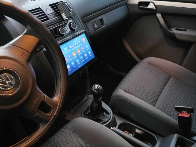 Коричневый Фольксваген Туран, объемом двигателя 1.6 л и пробегом 249 тыс. км за 13000 $, фото 13 на Automoto.ua