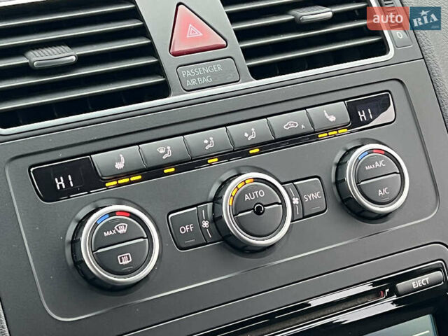 Коричневый Фольксваген Туран, объемом двигателя 1.97 л и пробегом 165 тыс. км за 14699 $, фото 50 на Automoto.ua