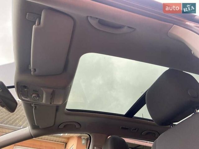 Коричневий Фольксваген Туран, об'ємом двигуна 2 л та пробігом 235 тис. км за 12200 $, фото 30 на Automoto.ua