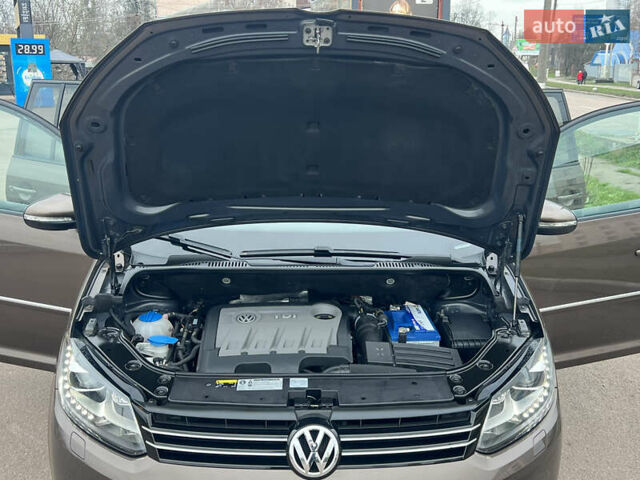 Коричневый Фольксваген Туран, объемом двигателя 2 л и пробегом 171 тыс. км за 14799 $, фото 82 на Automoto.ua